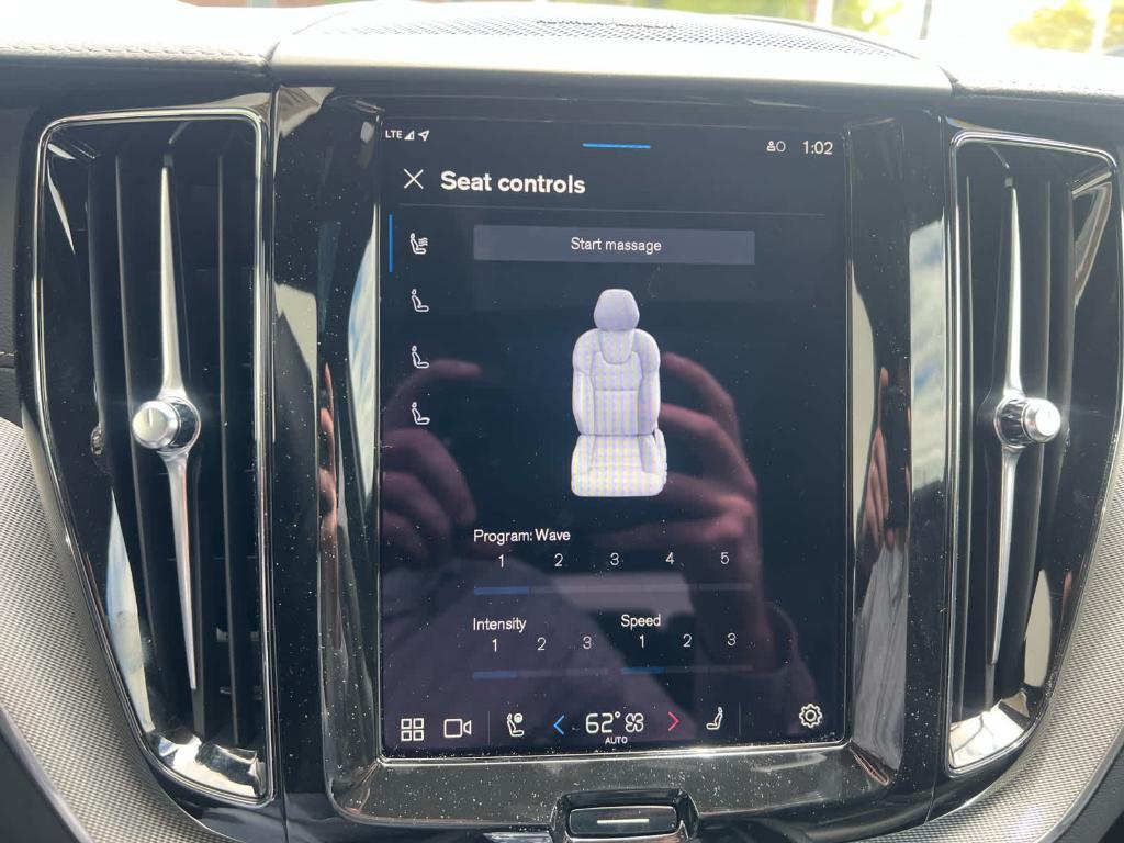new 2025 Volvo XC60 car, priced at $61,555