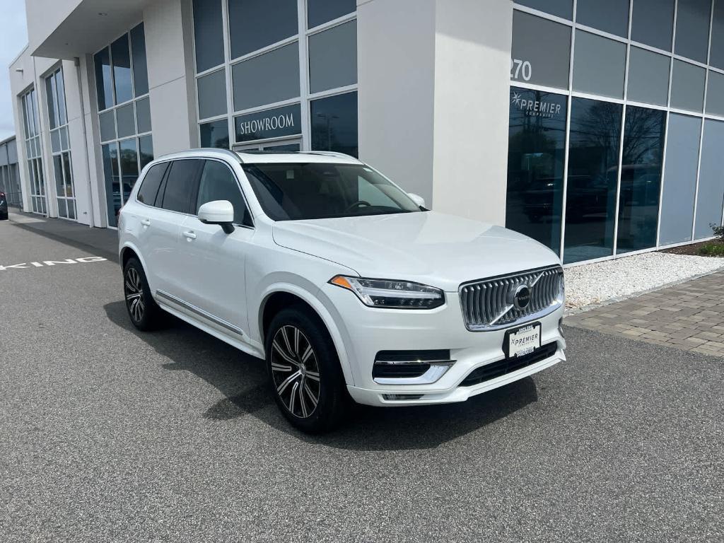 new 2025 Volvo XC90 car, priced at $58,695