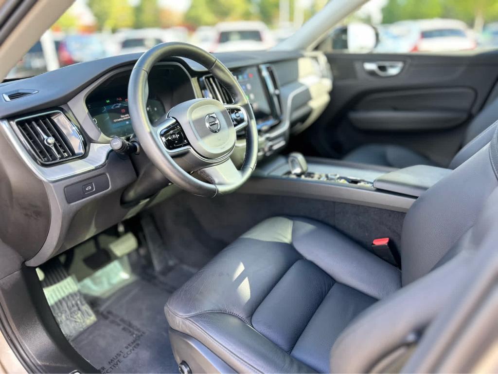 used 2025 Volvo XC60 car, priced at $40,500