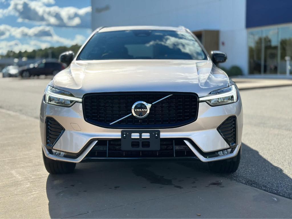 used 2025 Volvo XC60 car, priced at $40,500