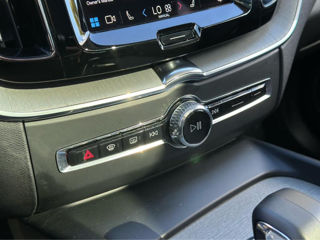 used 2025 Volvo XC60 car, priced at $40,500