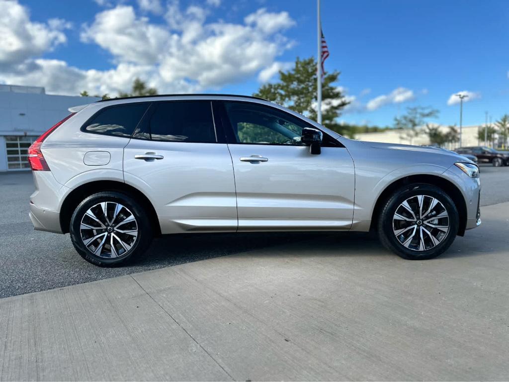 used 2025 Volvo XC60 car, priced at $40,500