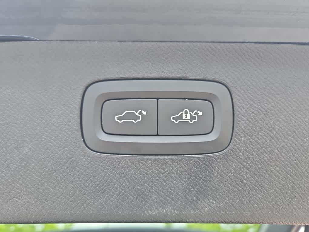 used 2023 Volvo XC90 car, priced at $44,900