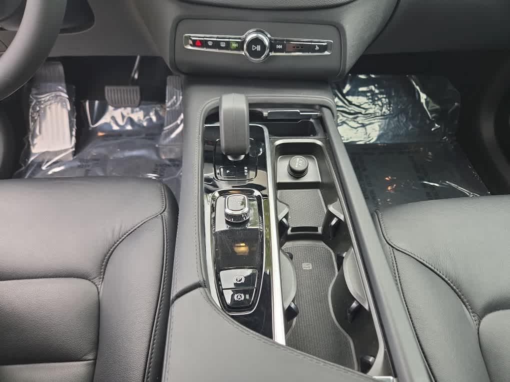 used 2024 Volvo XC90 car, priced at $43,800