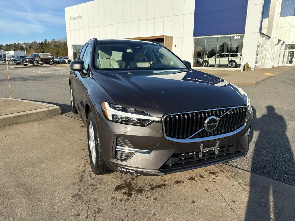 used 2022 Volvo XC60 car, priced at $32,600