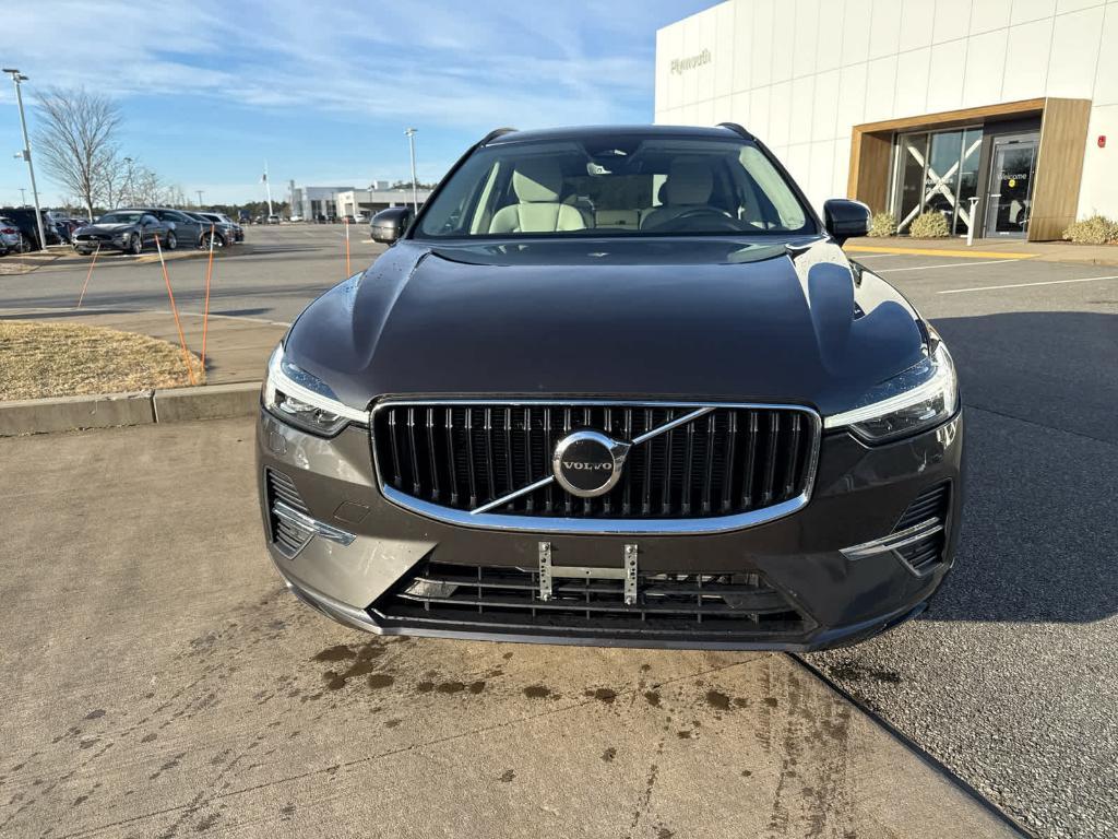 used 2022 Volvo XC60 car, priced at $32,600