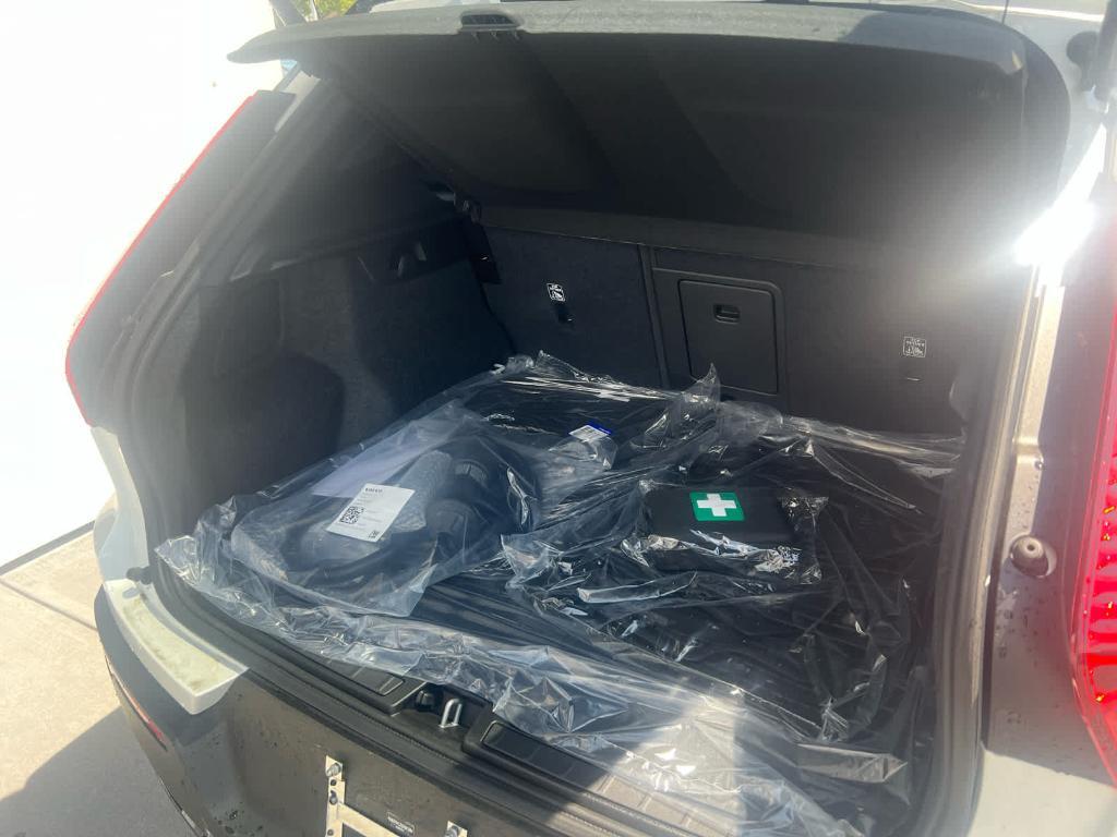 new 2025 Volvo EX40 car, priced at $62,685
