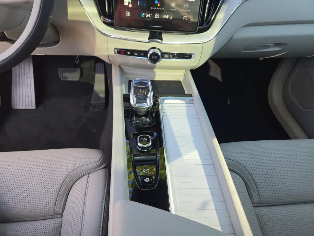 new 2026 Volvo XC60 car, priced at $80,310