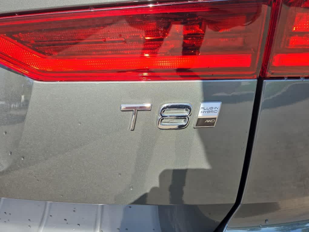 new 2026 Volvo XC60 car, priced at $80,310