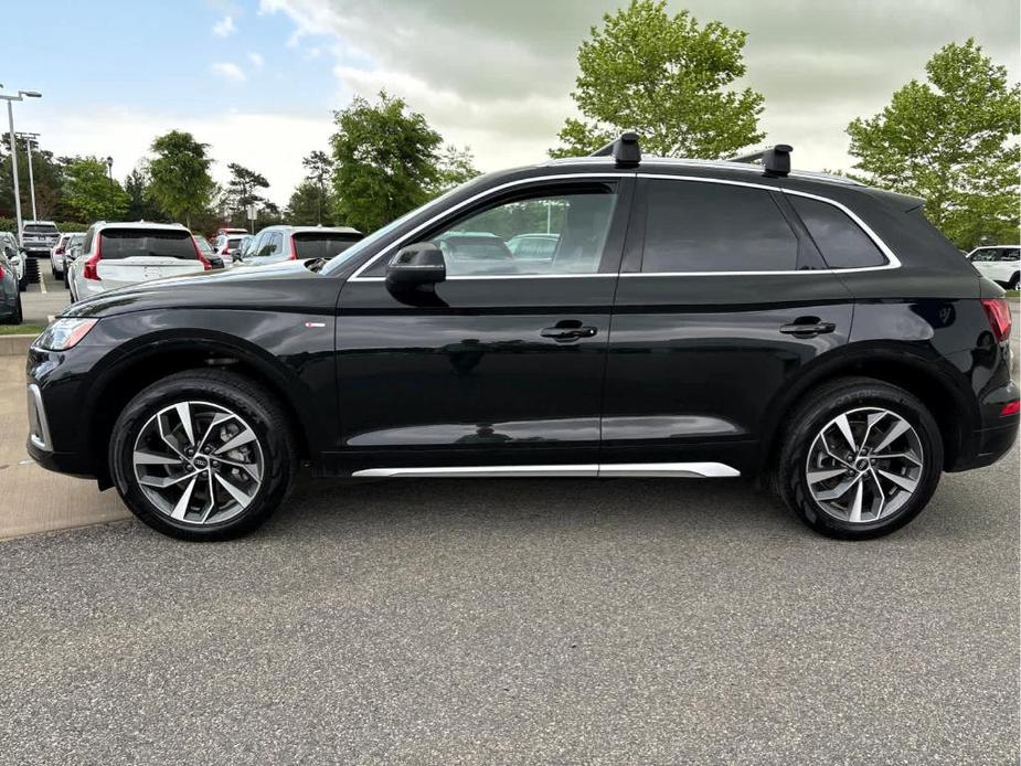 used 2022 Audi Q5 car, priced at $31,400