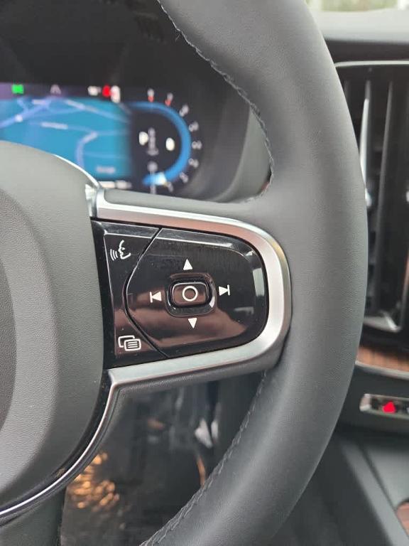 used 2023 Volvo XC60 car, priced at $36,900