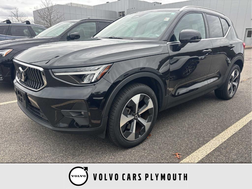 used 2020 Volvo XC40 car, priced at $23,900