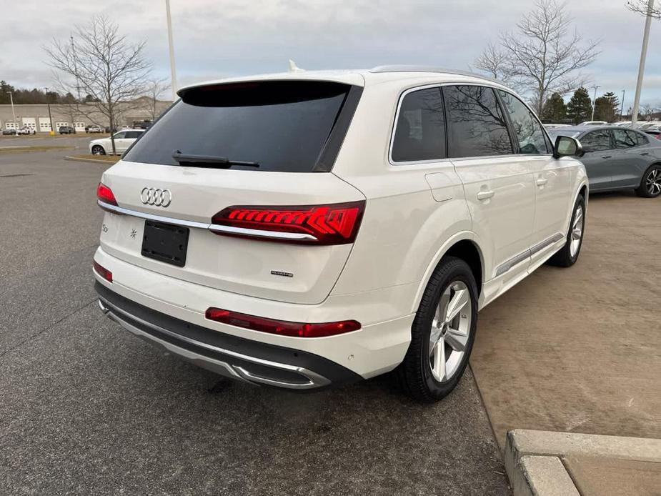 used 2024 Audi Q7 car, priced at $47,900