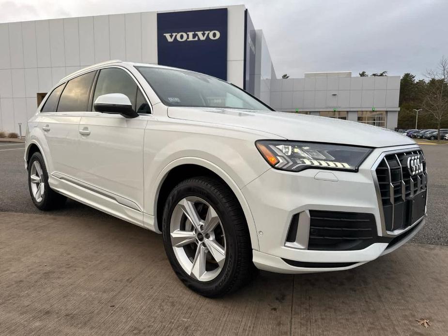 used 2024 Audi Q7 car, priced at $47,900