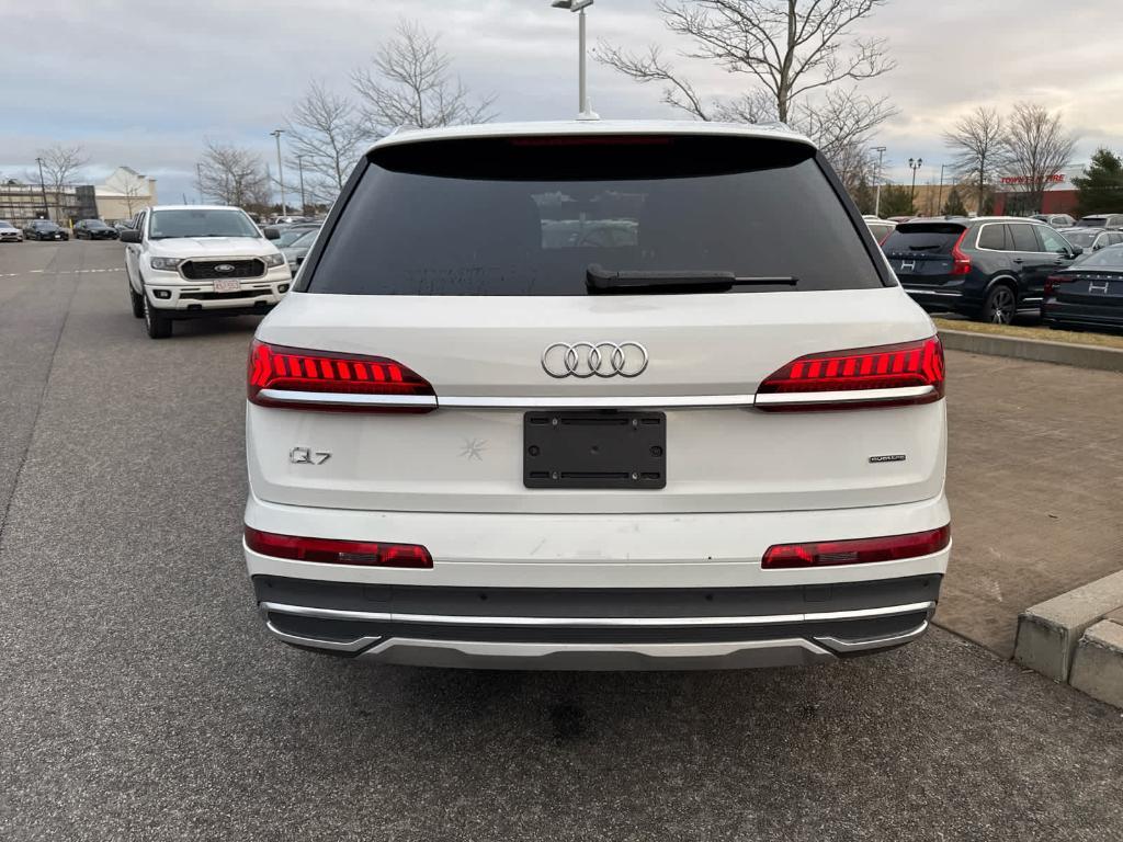 used 2024 Audi Q7 car, priced at $47,900