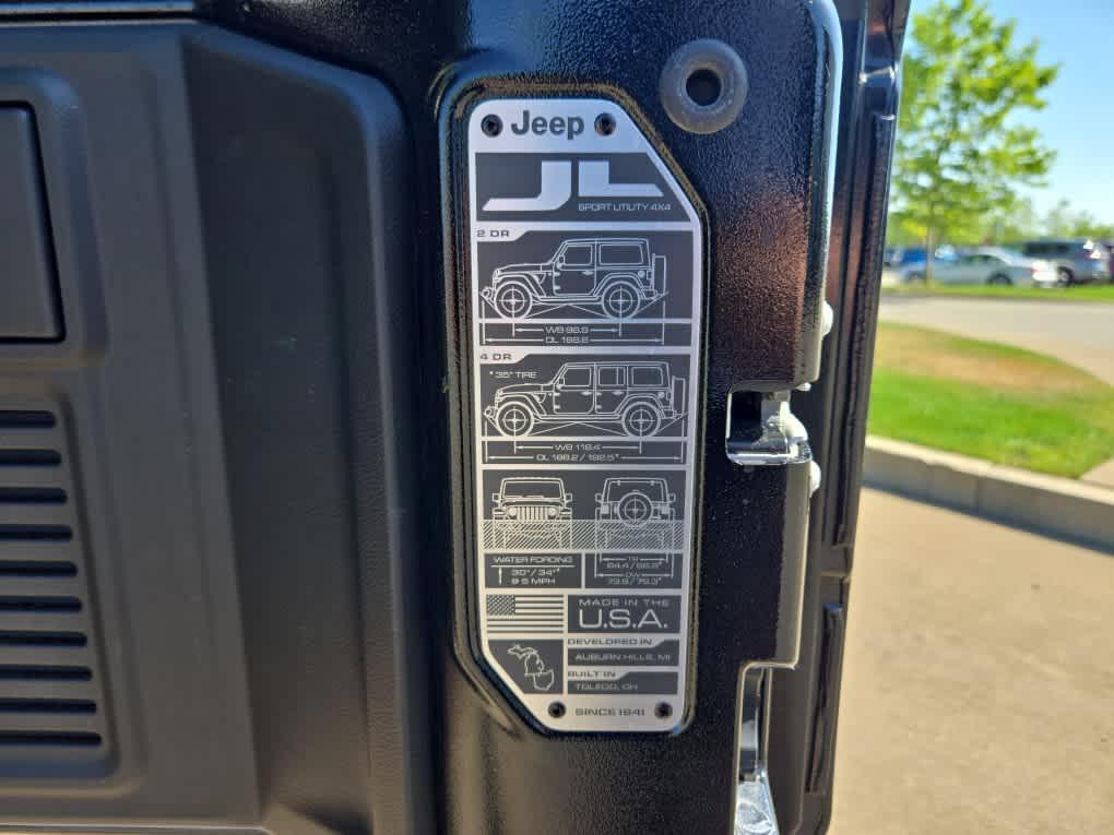 used 2024 Jeep Wrangler 4xe car, priced at $37,300