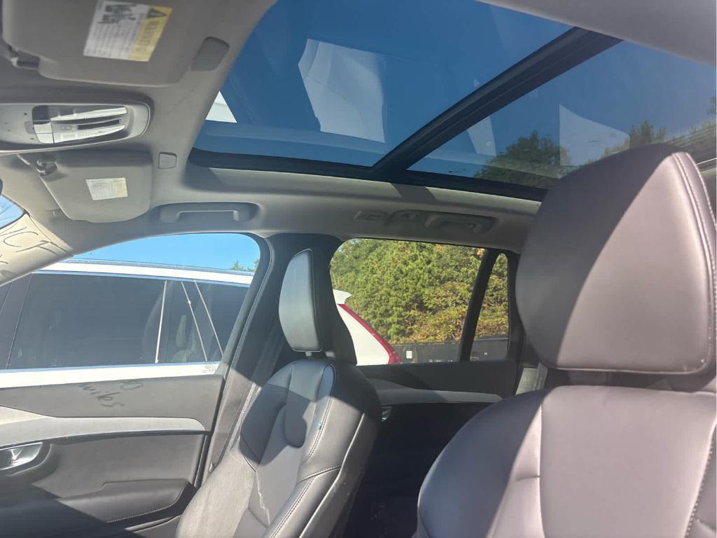 used 2024 Volvo XC90 car, priced at $41,900