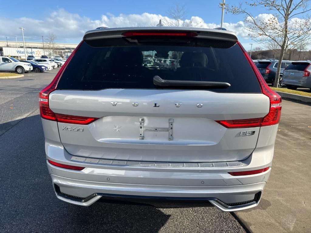 used 2023 Volvo XC60 car, priced at $37,900