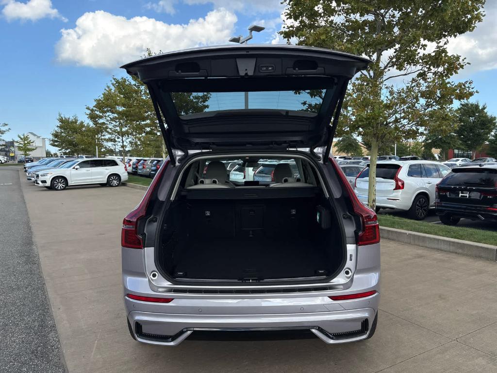 new 2026 Volvo XC60 car, priced at $64,750