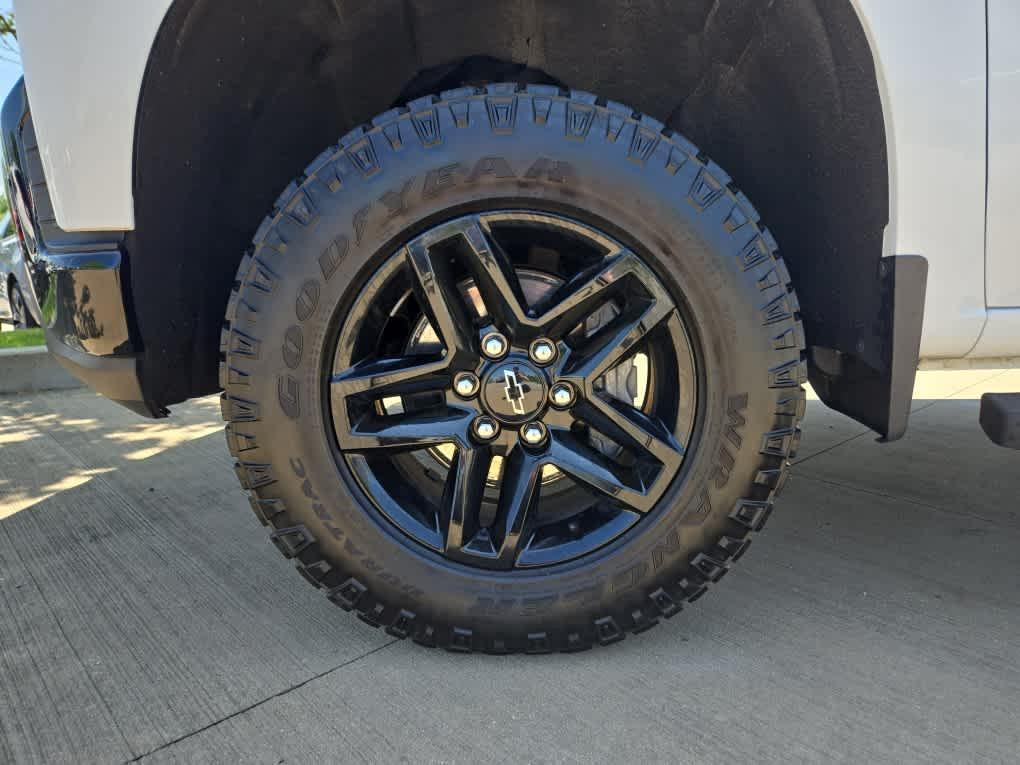 used 2021 Chevrolet Silverado 1500 car, priced at $37,300