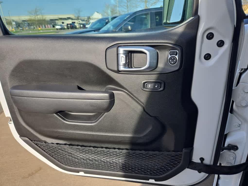 used 2024 Jeep Wrangler 4xe car, priced at $35,500