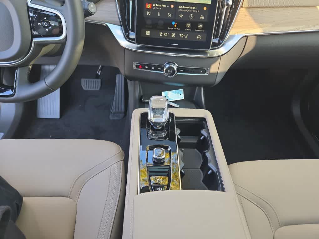 new 2026 Volvo XC90 car, priced at $68,450
