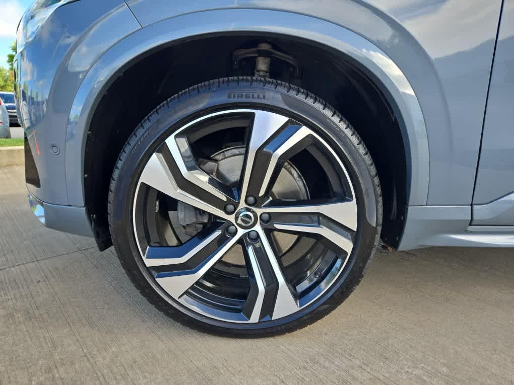used 2021 Volvo XC90 car, priced at $36,900