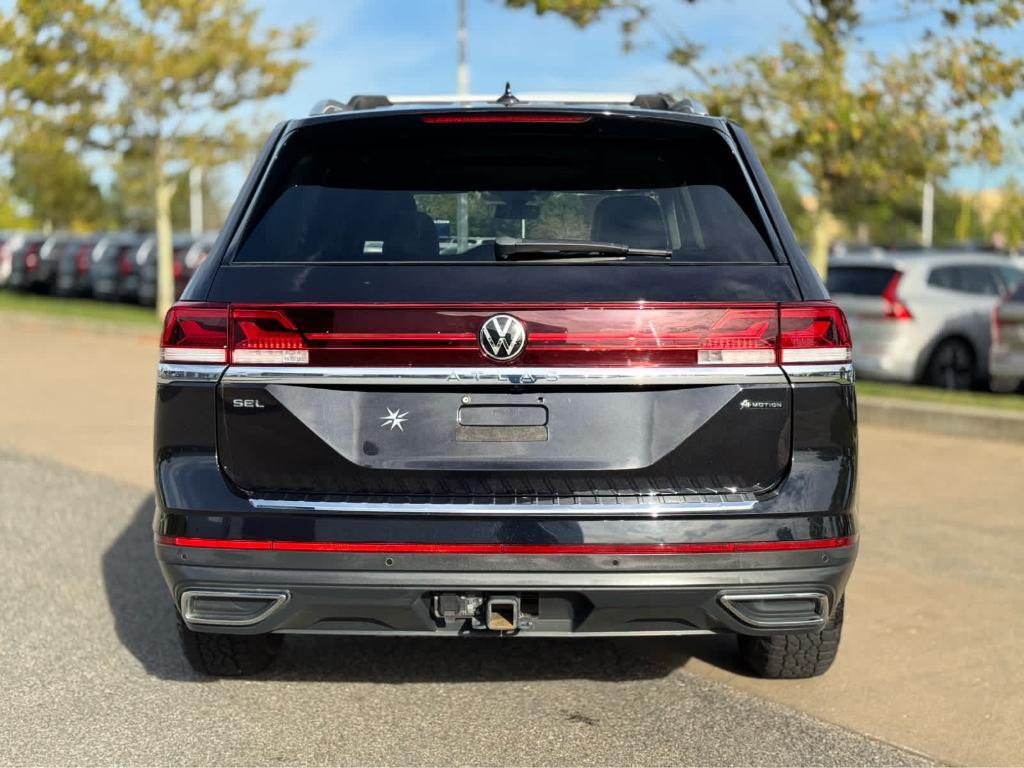 used 2024 Volkswagen Atlas car, priced at $35,800