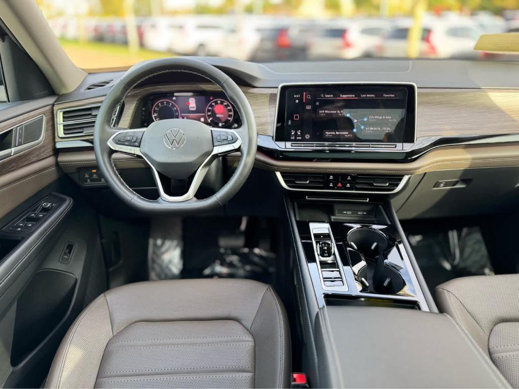 used 2024 Volkswagen Atlas car, priced at $35,800