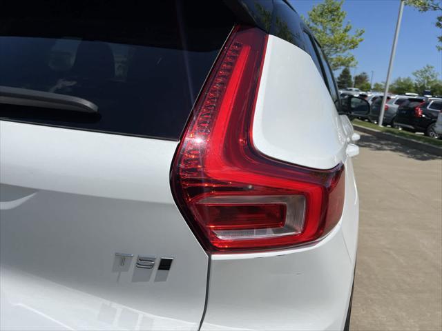 used 2021 Volvo XC40 car, priced at $27,500