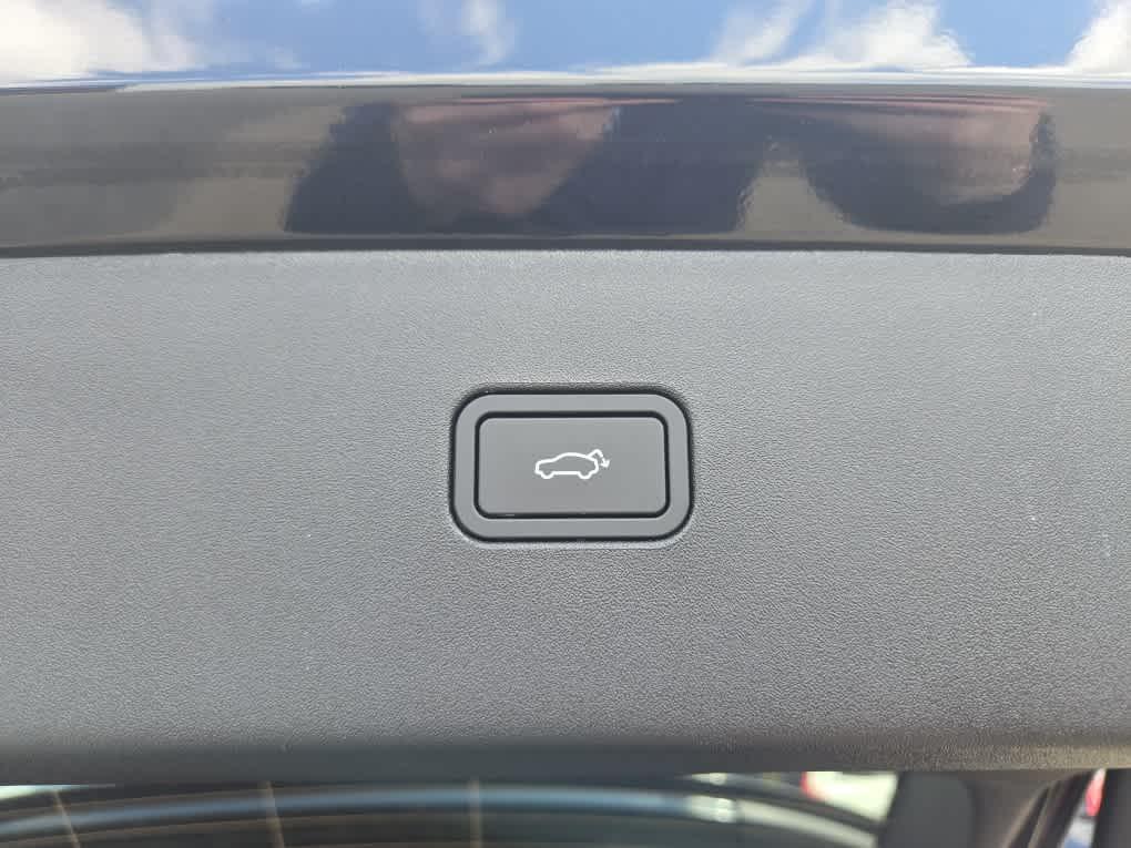 new 2025 Volvo EX30 car