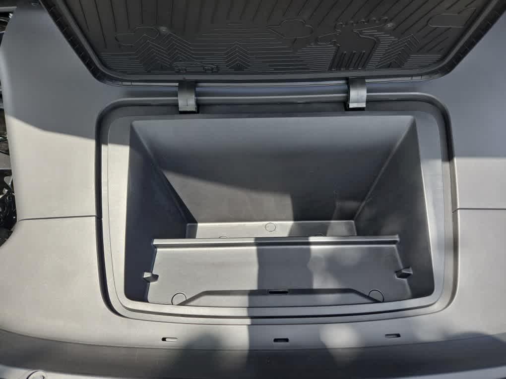new 2025 Volvo EX30 car