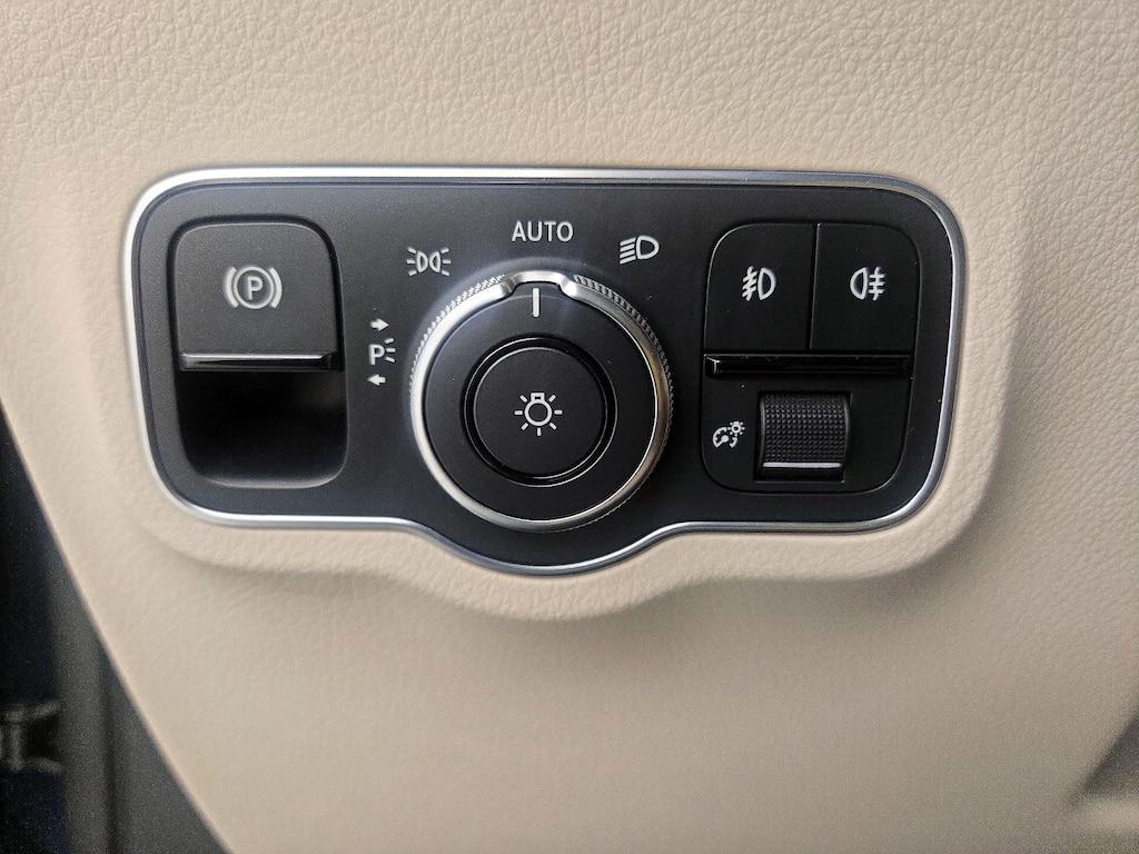 used 2021 Mercedes-Benz GLA 250 car, priced at $24,998