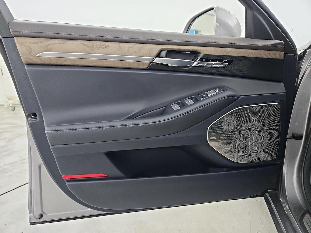 used 2022 Genesis G90 car, priced at $45,998