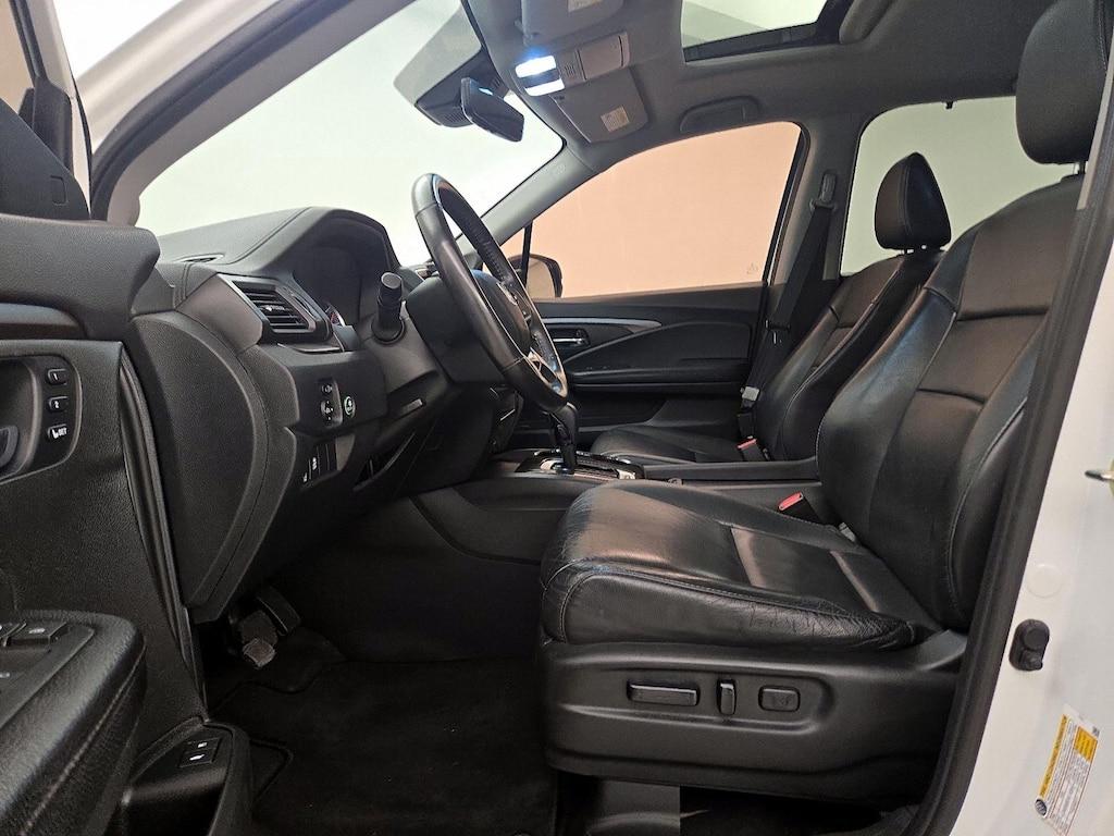 used 2020 Honda Pilot car, priced at $27,998