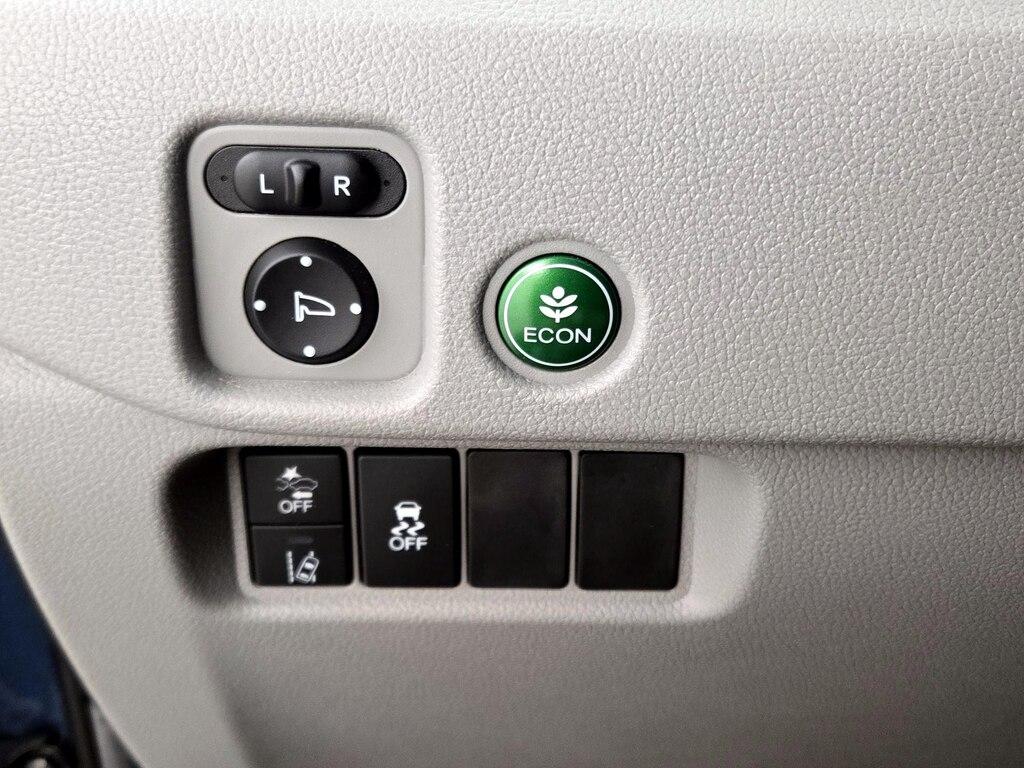 used 2021 Honda Pilot car, priced at $26,998