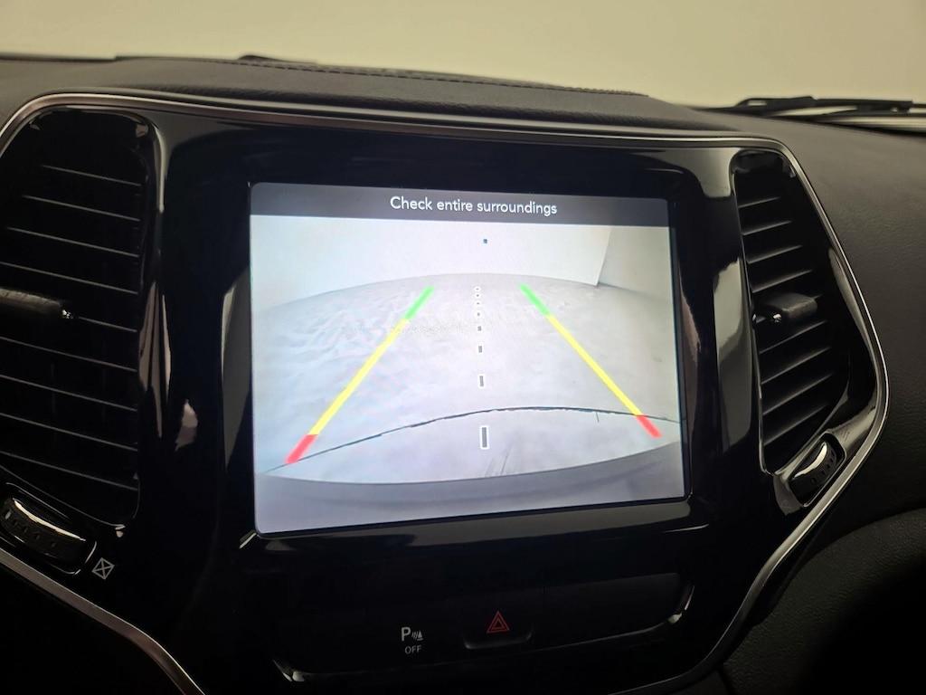 used 2019 Jeep Cherokee car, priced at $13,998