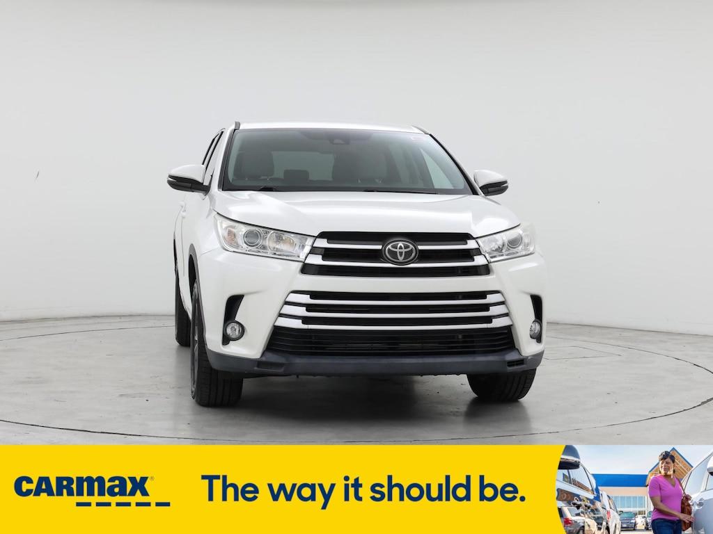 used 2018 Toyota Highlander car, priced at $27,998