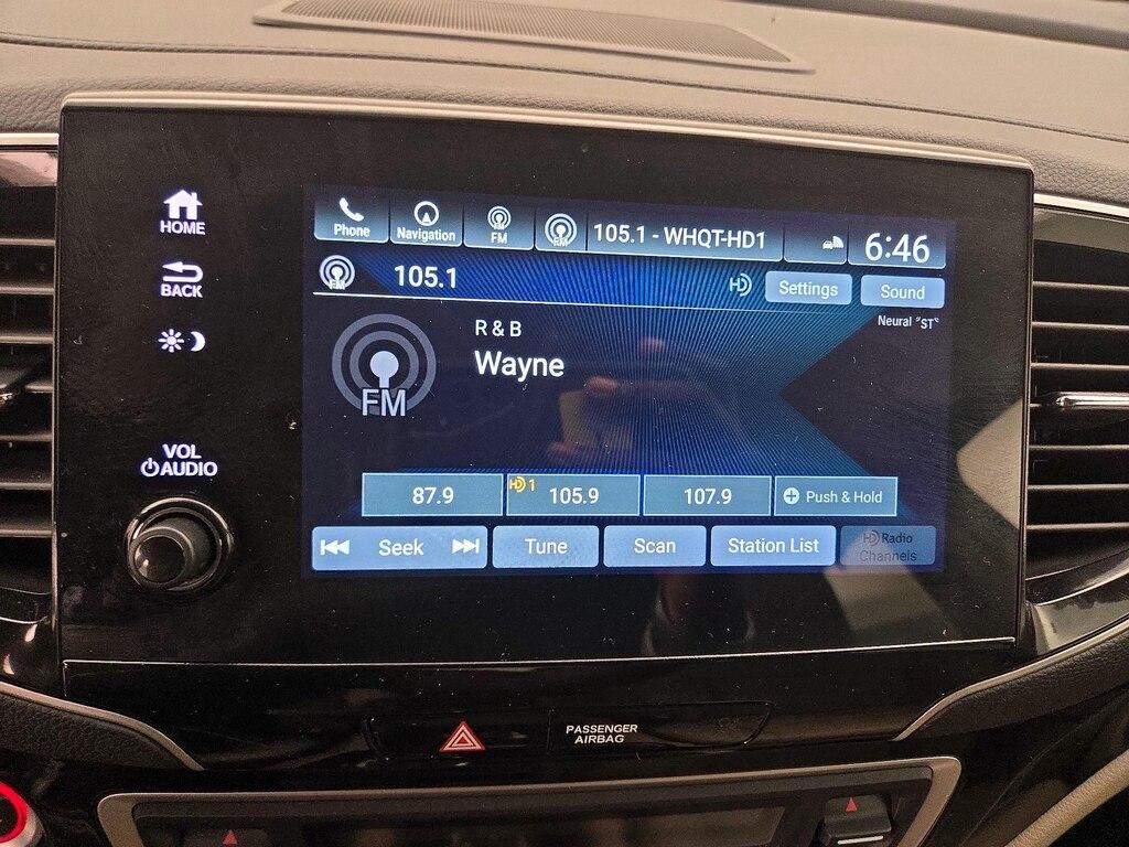 used 2022 Honda Pilot car, priced at $36,998