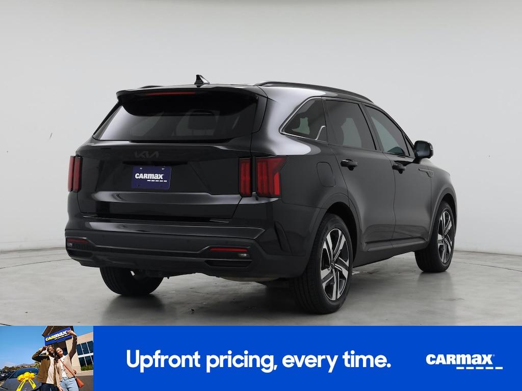 used 2022 Kia Sorento Plug-In Hybrid car, priced at $33,998