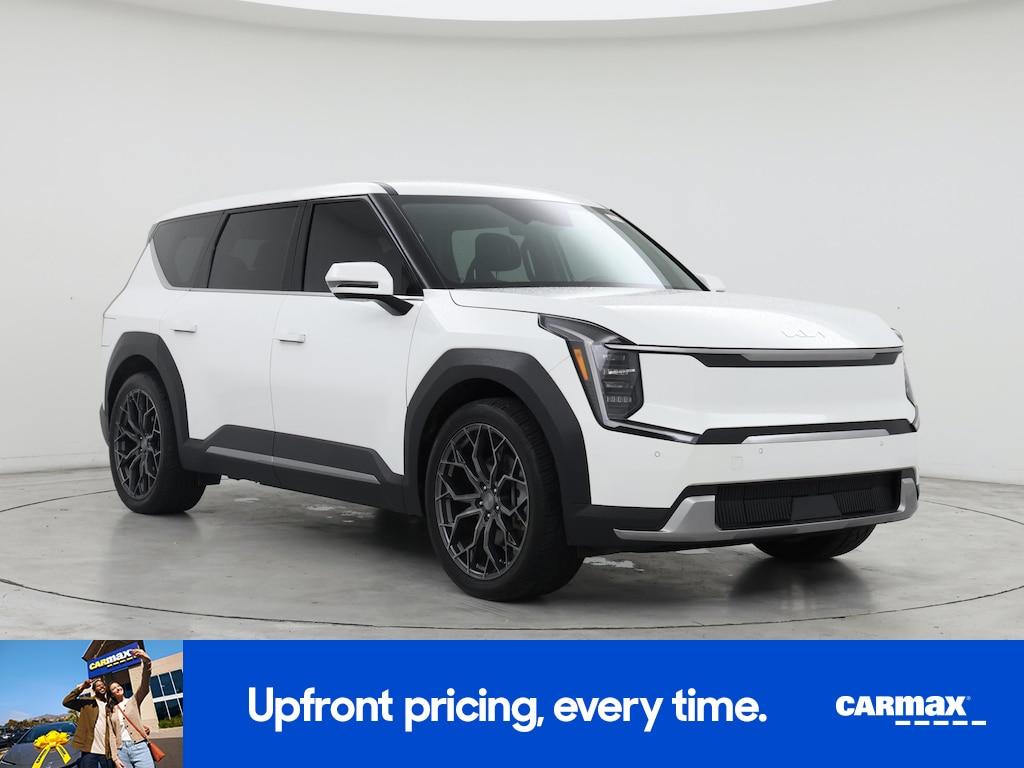 used 2024 Kia EV9 car, priced at $42,998