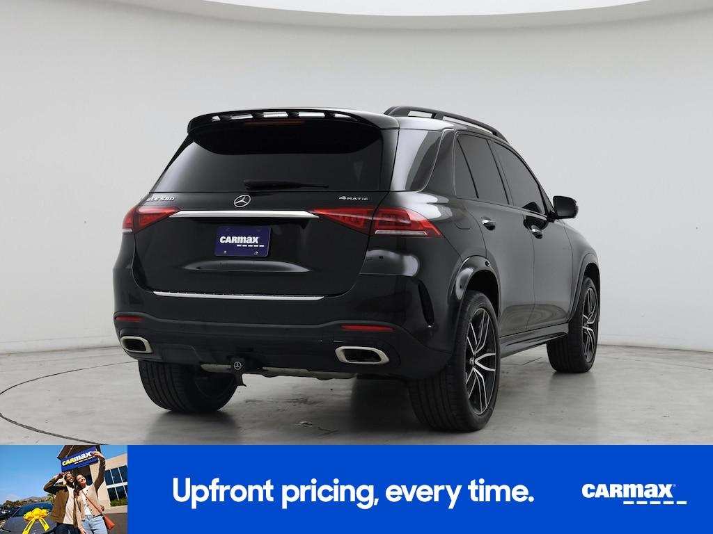 used 2022 Mercedes-Benz GLE 580 car, priced at $69,998