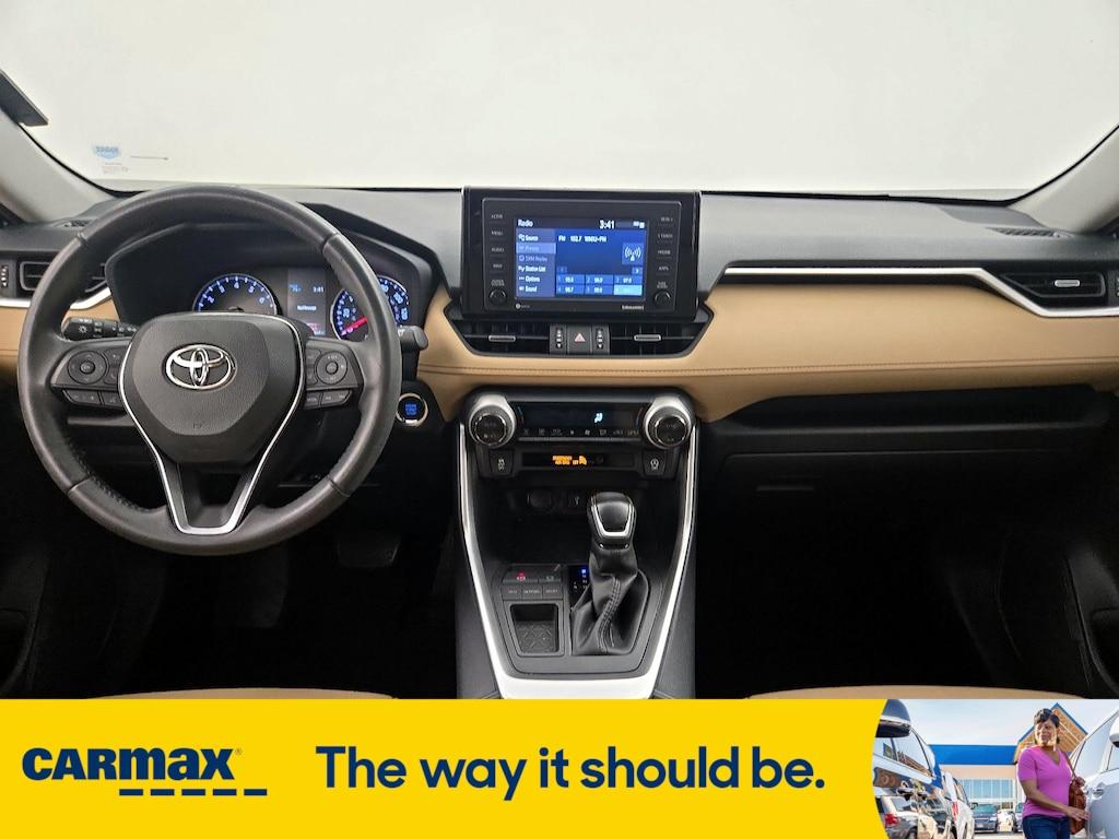 used 2020 Toyota RAV4 car, priced at $27,998