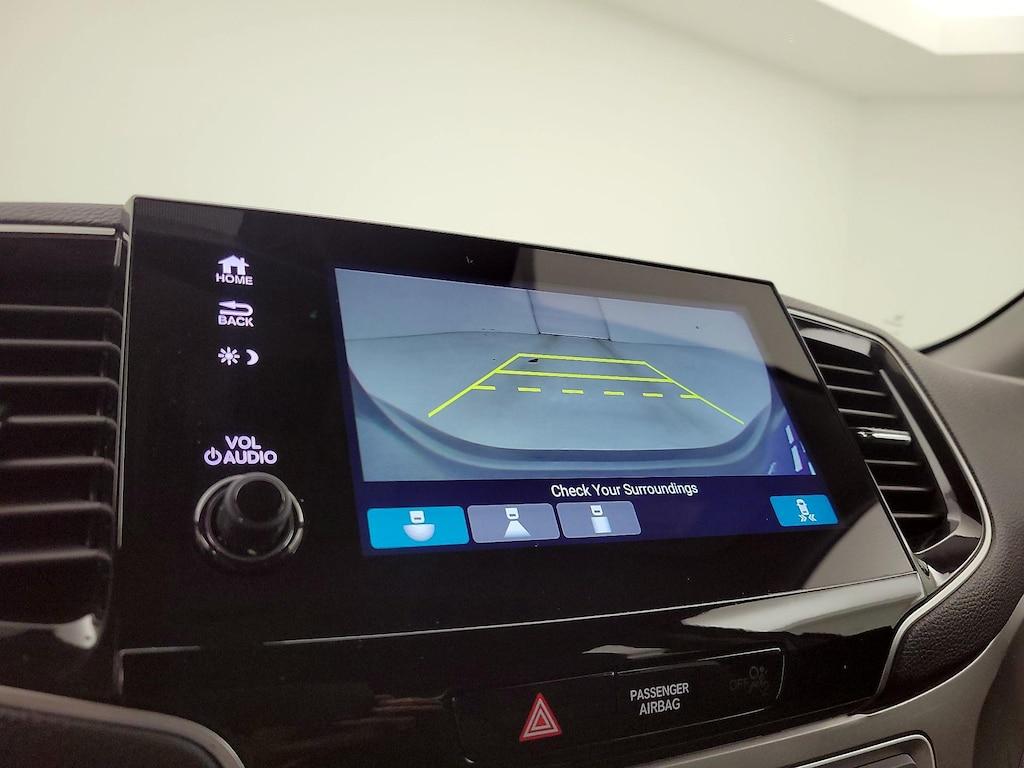 used 2022 Honda Pilot car, priced at $29,998
