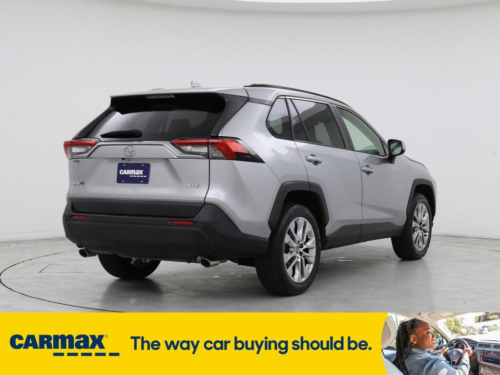 used 2020 Toyota RAV4 car, priced at $26,998