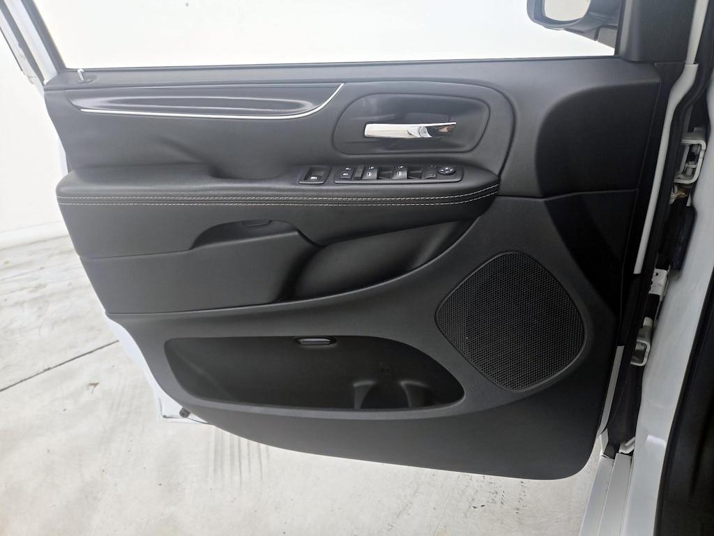 used 2019 Dodge Grand Caravan car, priced at $15,998