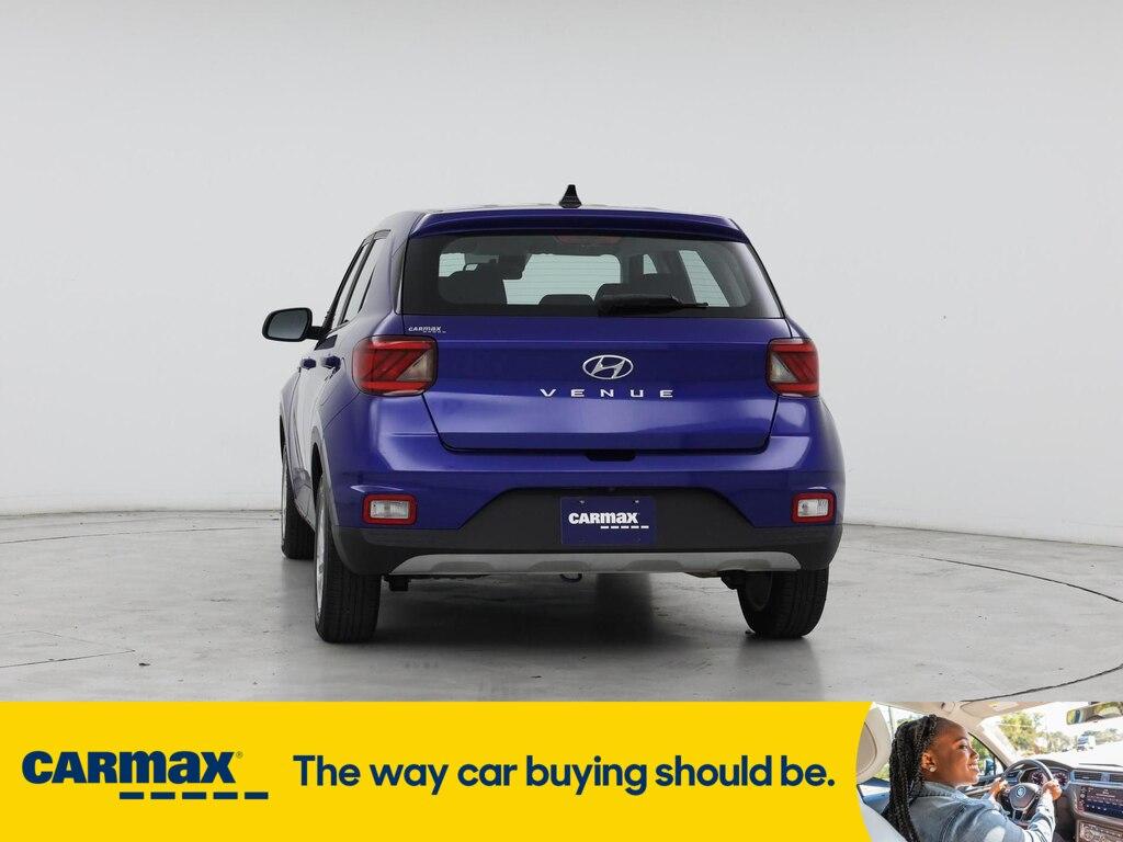used 2021 Hyundai Venue car, priced at $14,998