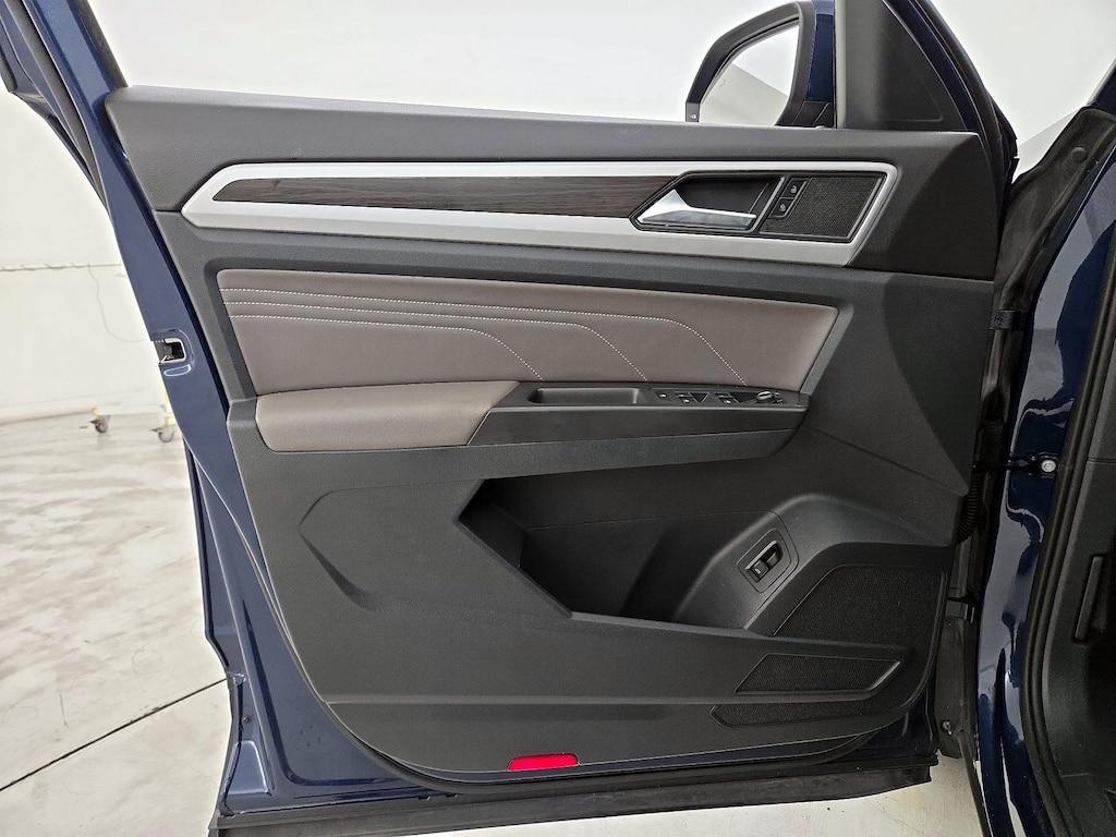 used 2022 Volkswagen Atlas car, priced at $29,998