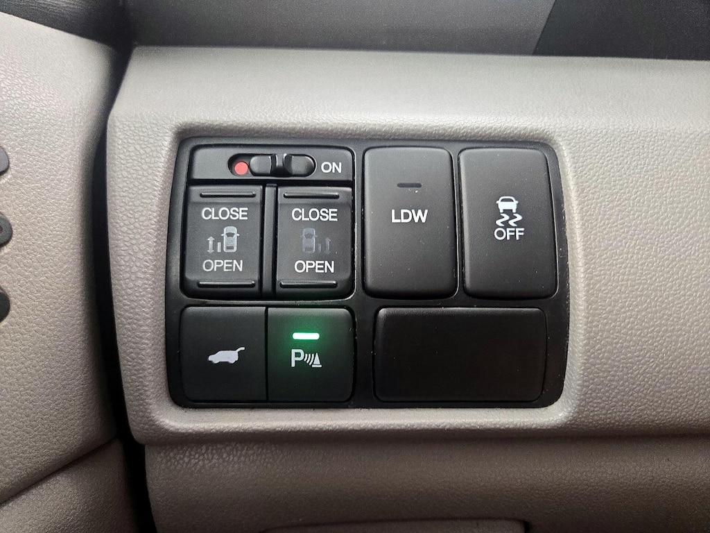used 2014 Honda Odyssey car, priced at $14,998