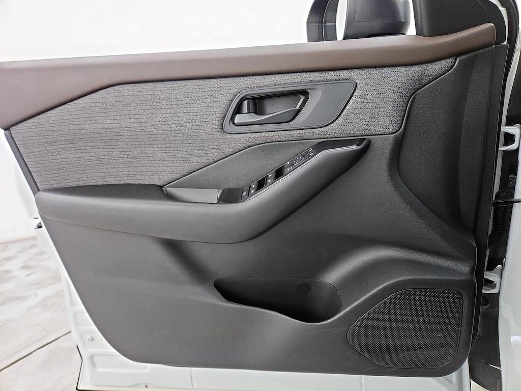 used 2023 Nissan Rogue car, priced at $22,998
